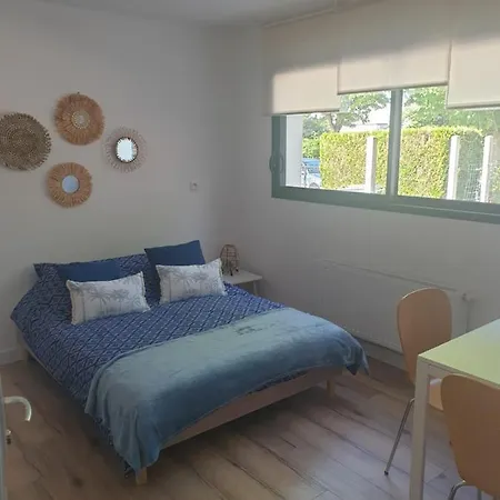 Henriville N °1 Apartment *